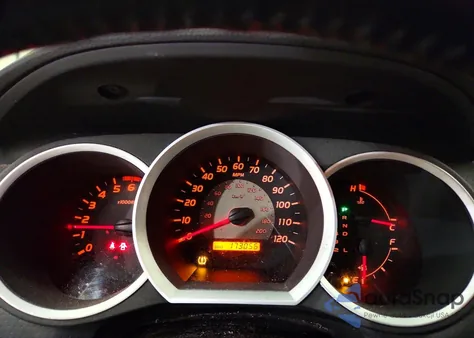 2009 Toyota Tacoma V6 из США, поврежденный, VIN 3TMLU42N39M035000